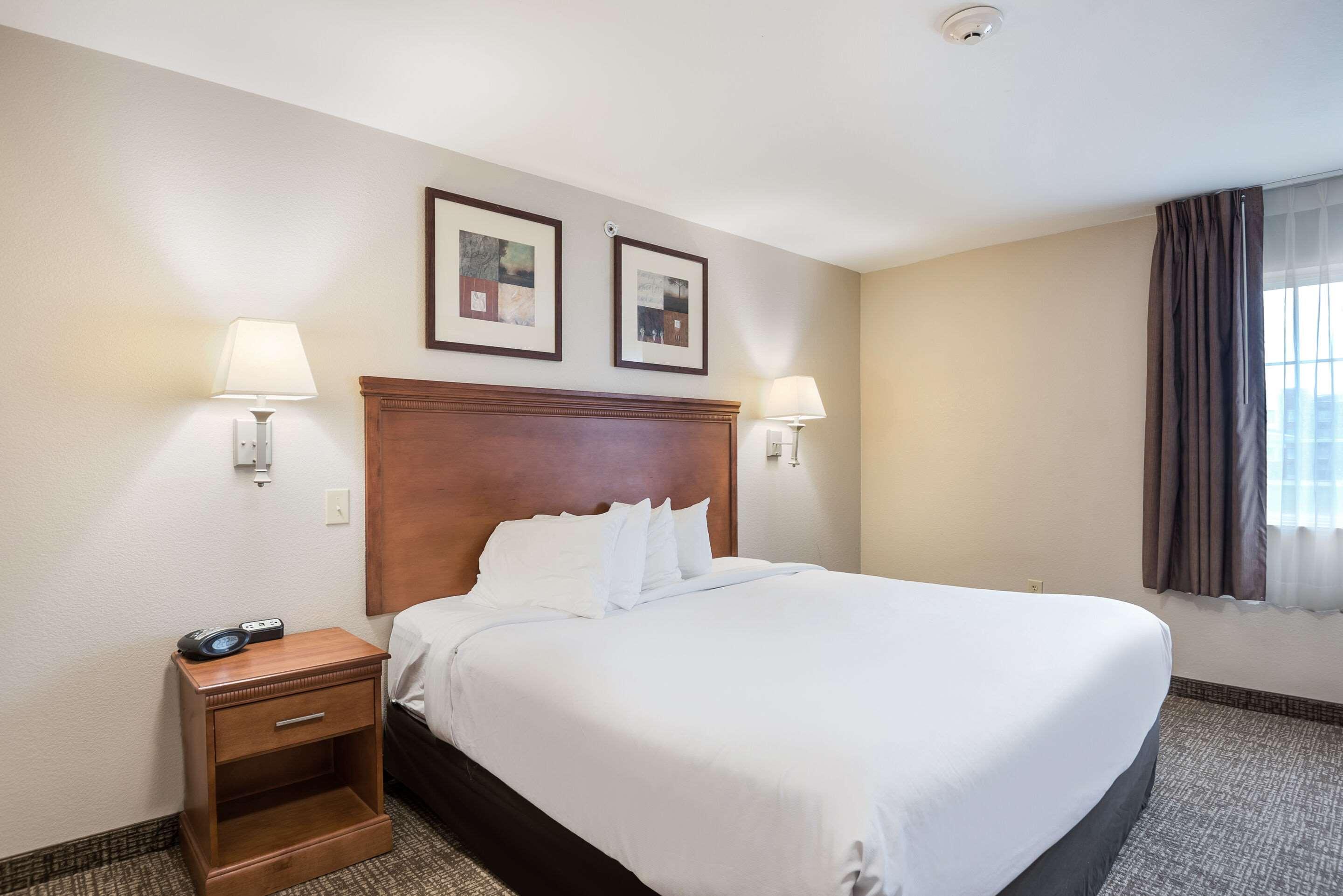 Suburban Extended Stay Hotel Waterloo - Cedar Falls - Cedar Valley Exterior photo